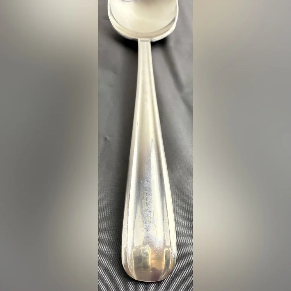 Wallace Silver Fleetline (Stainless) by Wallace Silver Place/Oval Soup Spoon‎